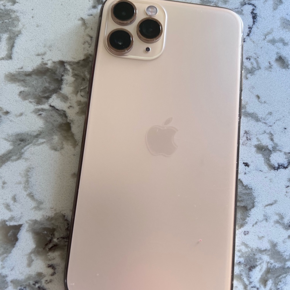 Rose gold iPhone 11 PRO Excellent condition